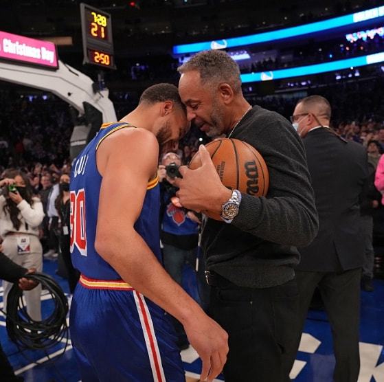 亿欧元的身 亿欧元的身