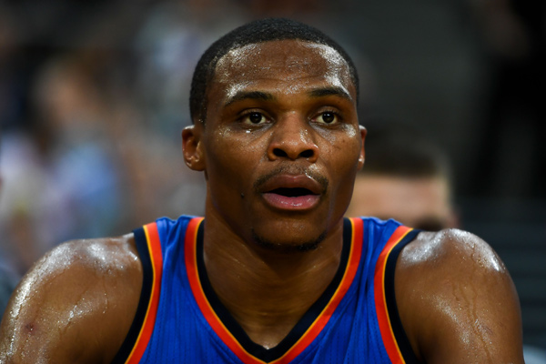 多指防守者 多指防守者